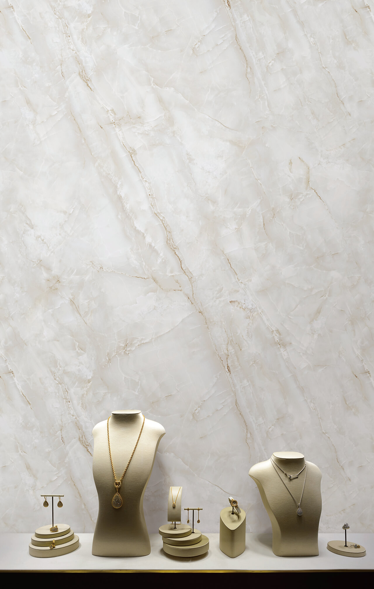 Mat beige marble